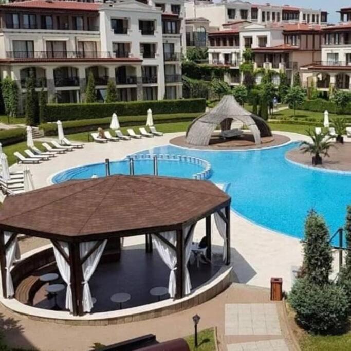 Апартамент В Green Life Beach Resort Sozopol Ngoại thất bức ảnh