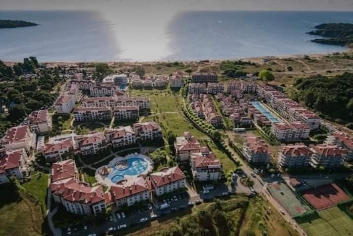Апартамент В Green Life Beach Resort Sozopol Ngoại thất bức ảnh
